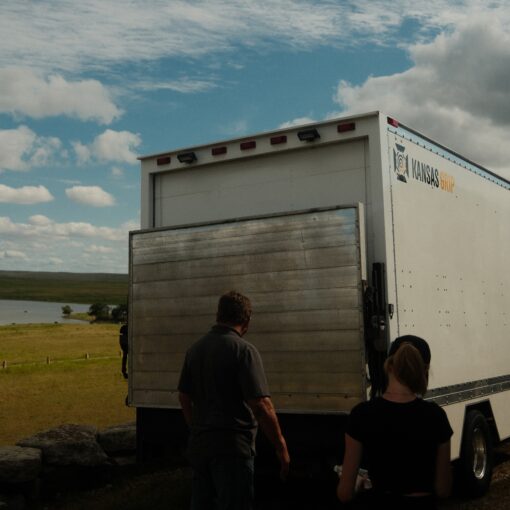 2 Ton Grip Truck - Image 5